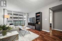 707 - 19 GRAND TRUNK CRESCENT Toronto