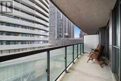 707 - 19 GRAND TRUNK CRESCENT Toronto