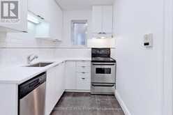 MAIN FL - 1749 BAYVIEW AVENUE Toronto