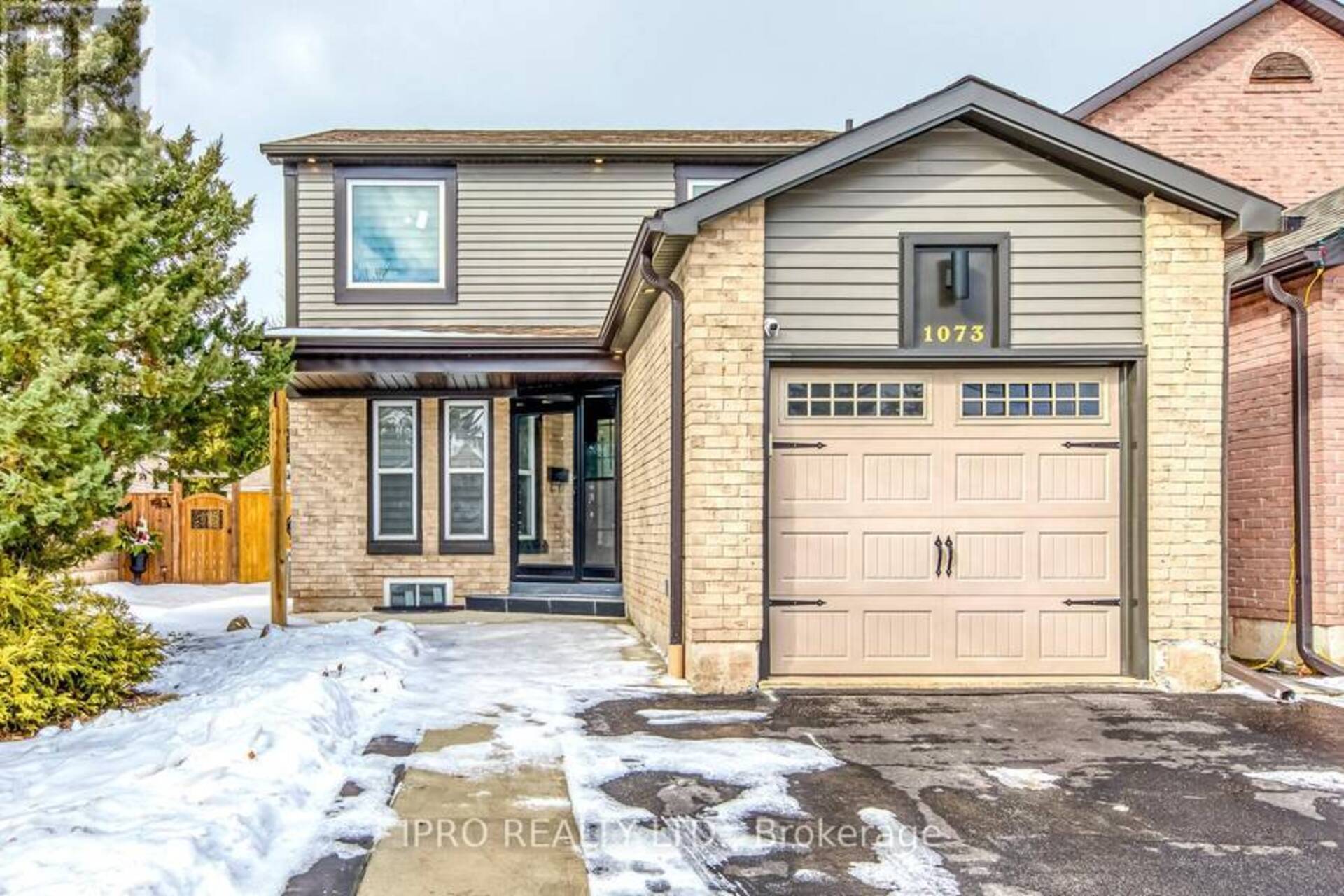 1073 MONTGOMERY DRIVE Oakville