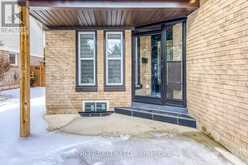 1073 MONTGOMERY DRIVE Oakville