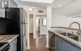 609 - 265 ENFIELD PLACE Mississauga