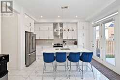 26 CONCERT HILL WAY East Gwillimbury