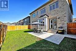 26 CONCERT HILL WAY East Gwillimbury