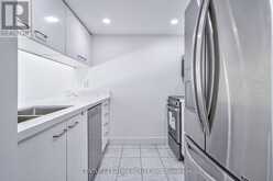 611 - 38 ELM STREET Toronto