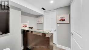 94 DENARIUS CRESCENT Richmond Hill