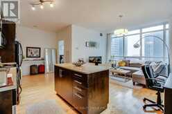 65 BREMNER BOULEVARD Toronto