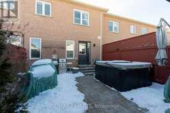 24 DUFFERIN HILL DRIVE Vaughan