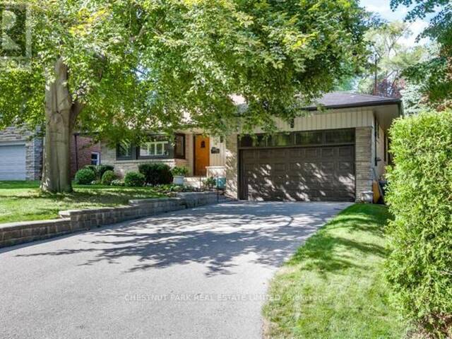 18 WOODWAY TRAIL Toronto Ontario