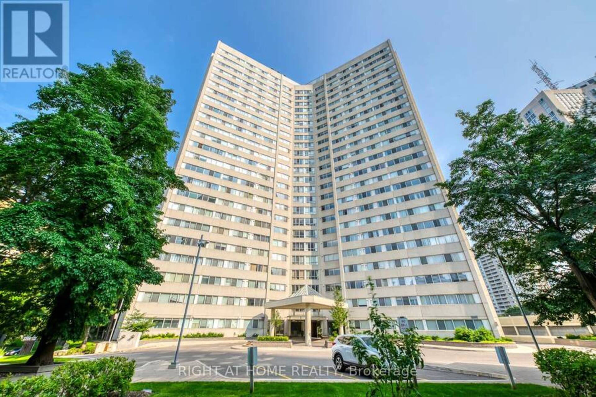 1412 - 3700 KANEFF CRESCENT Mississauga