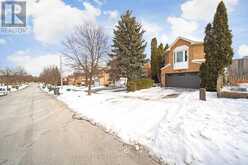 15 HOWELL STREET Brampton