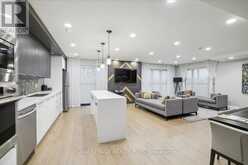 334 - 128 GROVEWOOD COMMON Oakville