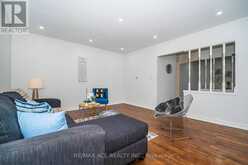 15 STRATHAVON DRIVE Toronto