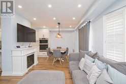 15D VIEW GREEN CRESCENT Toronto