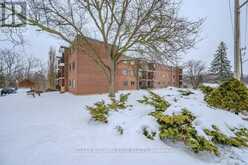 107 - 4 AVALON PLACE N Kitchener