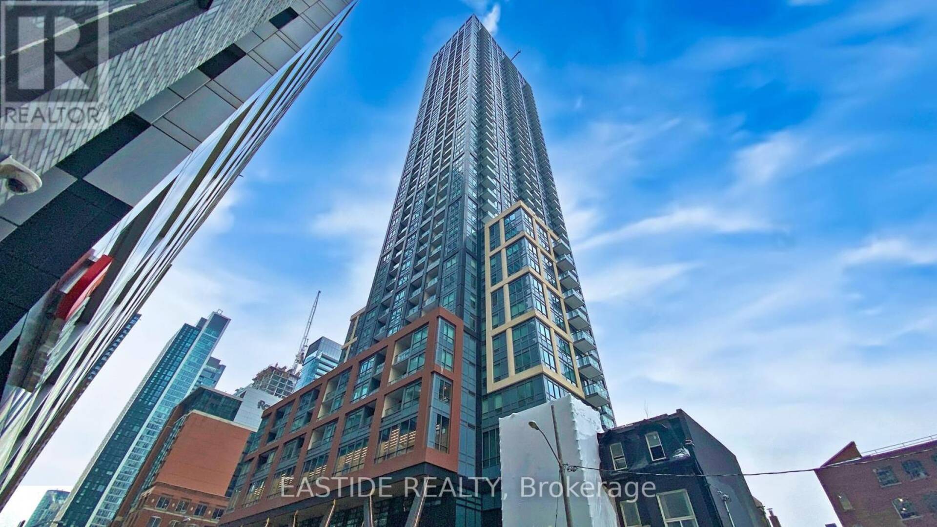 902 - 108 PETER STREET Toronto