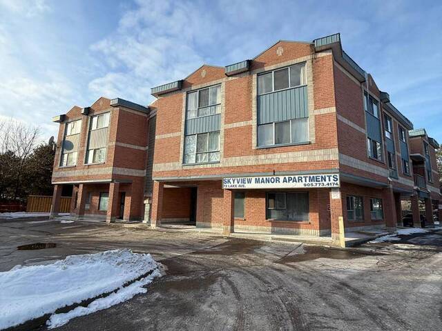 206 - 72 LAKE AVENUE Richmond Hill Ontario