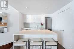 909 - 218 QUEENS QUAY W Toronto