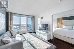 909 - 218 QUEENS QUAY W Toronto