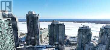 909 - 218 QUEENS QUAY W Toronto