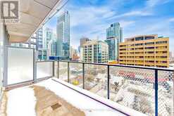 509 - 11 WELLESLEY ST W Toronto