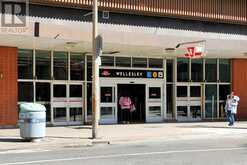 509 - 11 WELLESLEY ST W Toronto