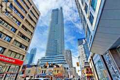 509 - 11 WELLESLEY ST W Toronto