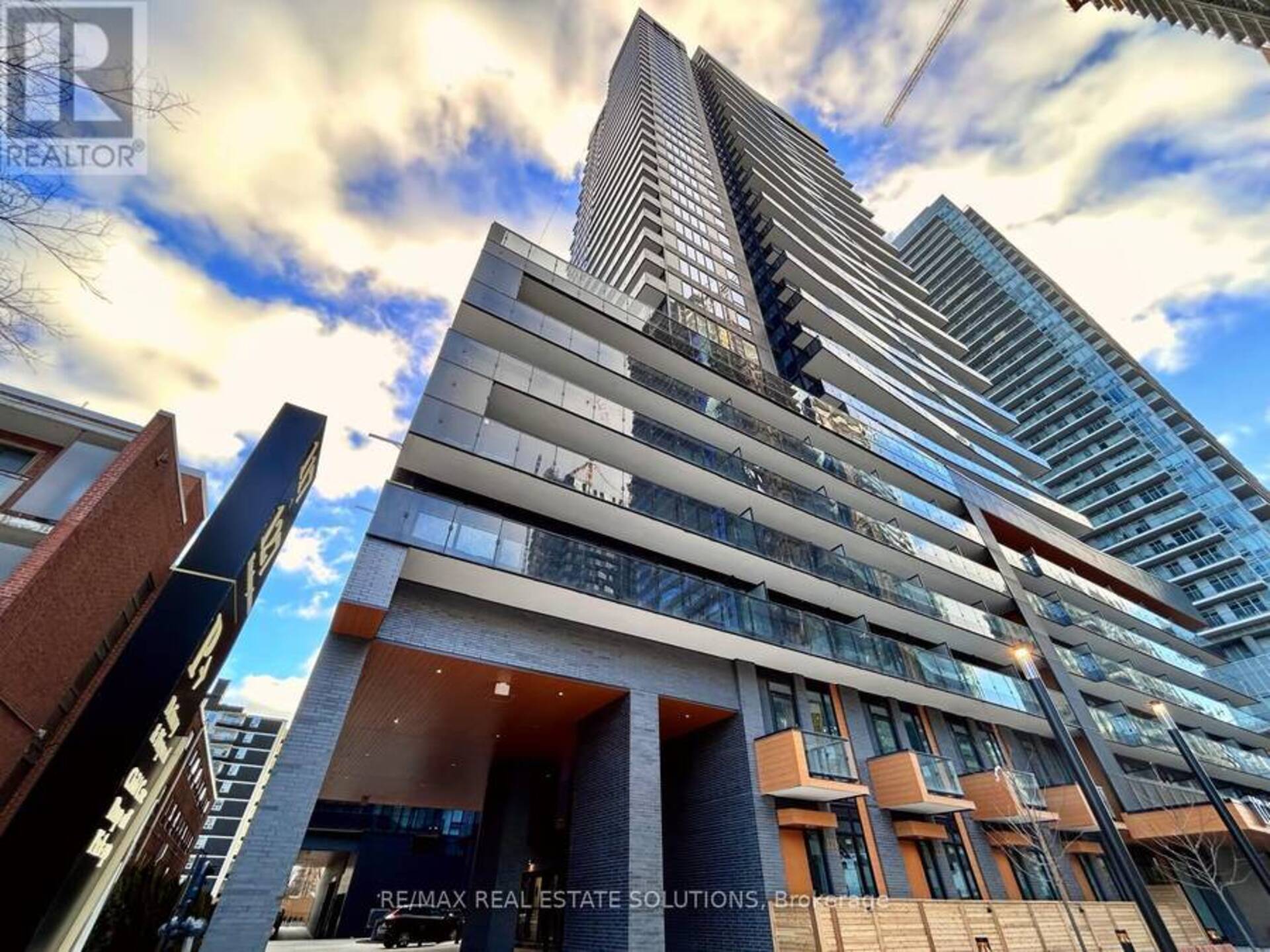 2802 - 127 BROADWAY AVENUE Toronto