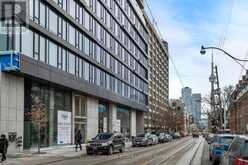 404 - 195 MCCAUL STREET Toronto