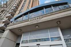 1122 - 18 MONDEO DRIVE Toronto