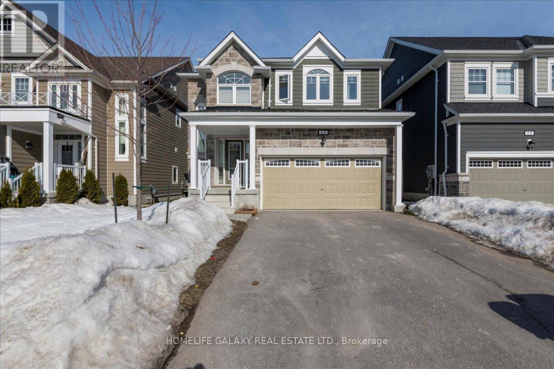 13 HILLS THISTLE DRIVE Wasaga Beach