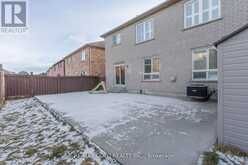 16 RUNNYMEDE CRESCENT Brampton