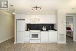 632 - 15 ICEBOAT TERRACE Toronto