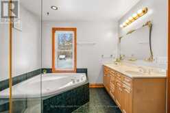 274 PETER STREET E Oro-Medonte