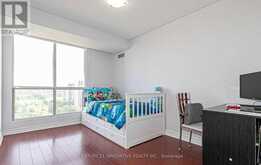 1111 - 2550 LAWRENCE AVENUE E Toronto