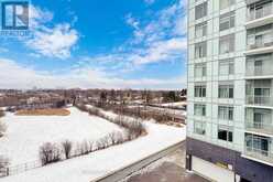 421 - 3220 SHEPPARD AVENUE E Toronto