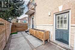 21 PIONEER AVENUE Toronto