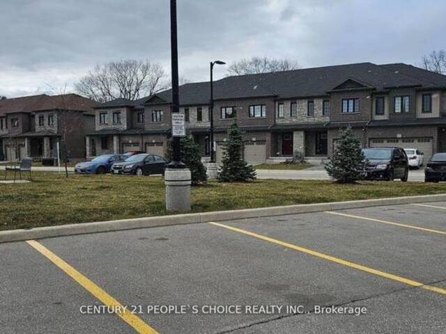 87 - 135 HARDCASTLE DRIVE Cambridge Ontario