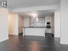 5802 - 2221 YONGE STREET Toronto