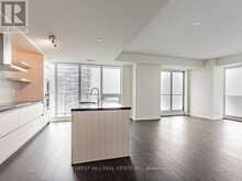 5701 - 2221 YONGE STREET Toronto