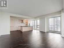 5701 - 2221 YONGE STREET Toronto