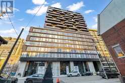 401 - 195 MCCAUL STREET Toronto