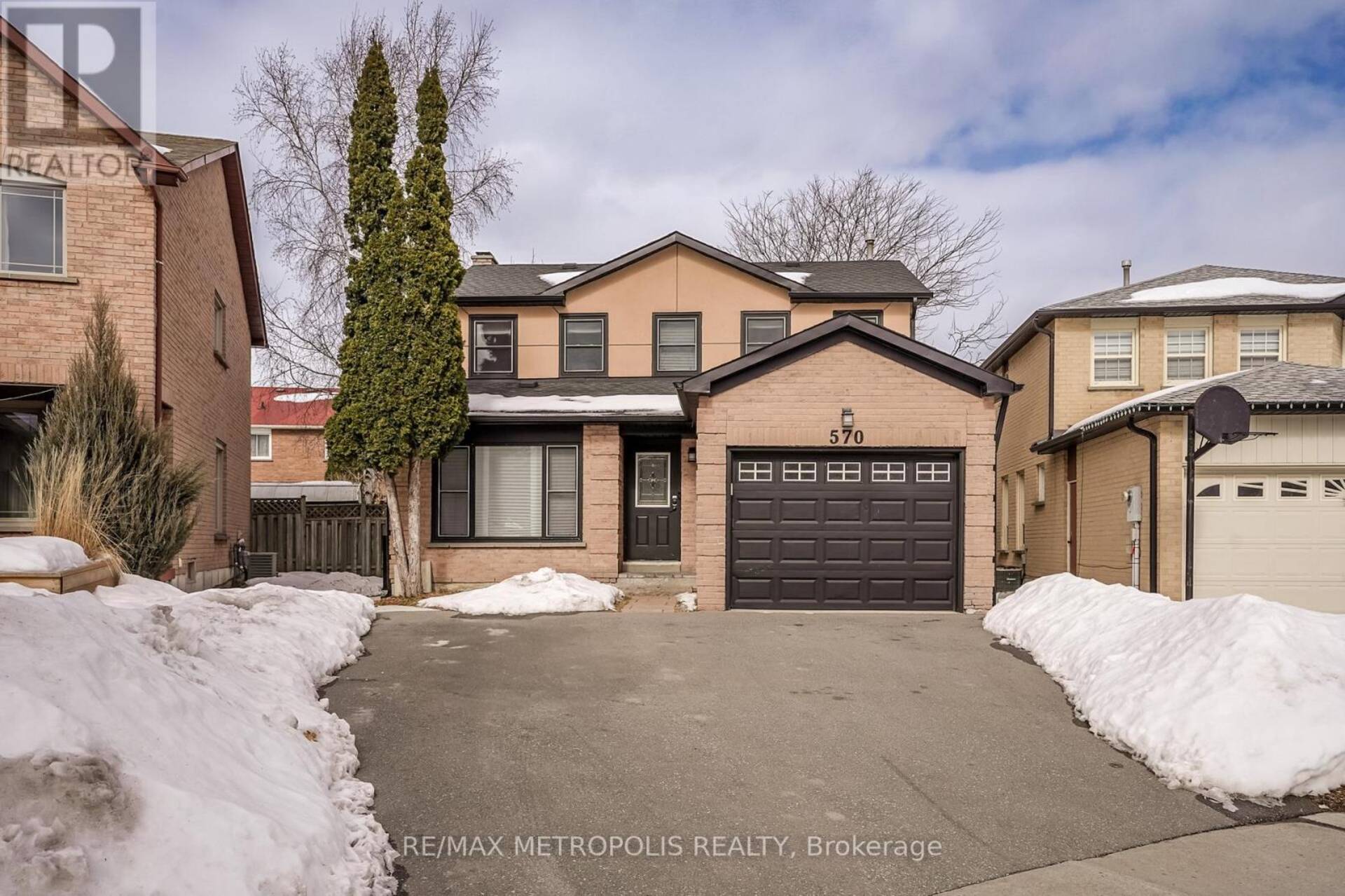 LOWER - 570 SPRINGVIEW DRIVE Pickering