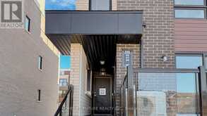 21 - 235 MCLEVIN AVENUE Toronto