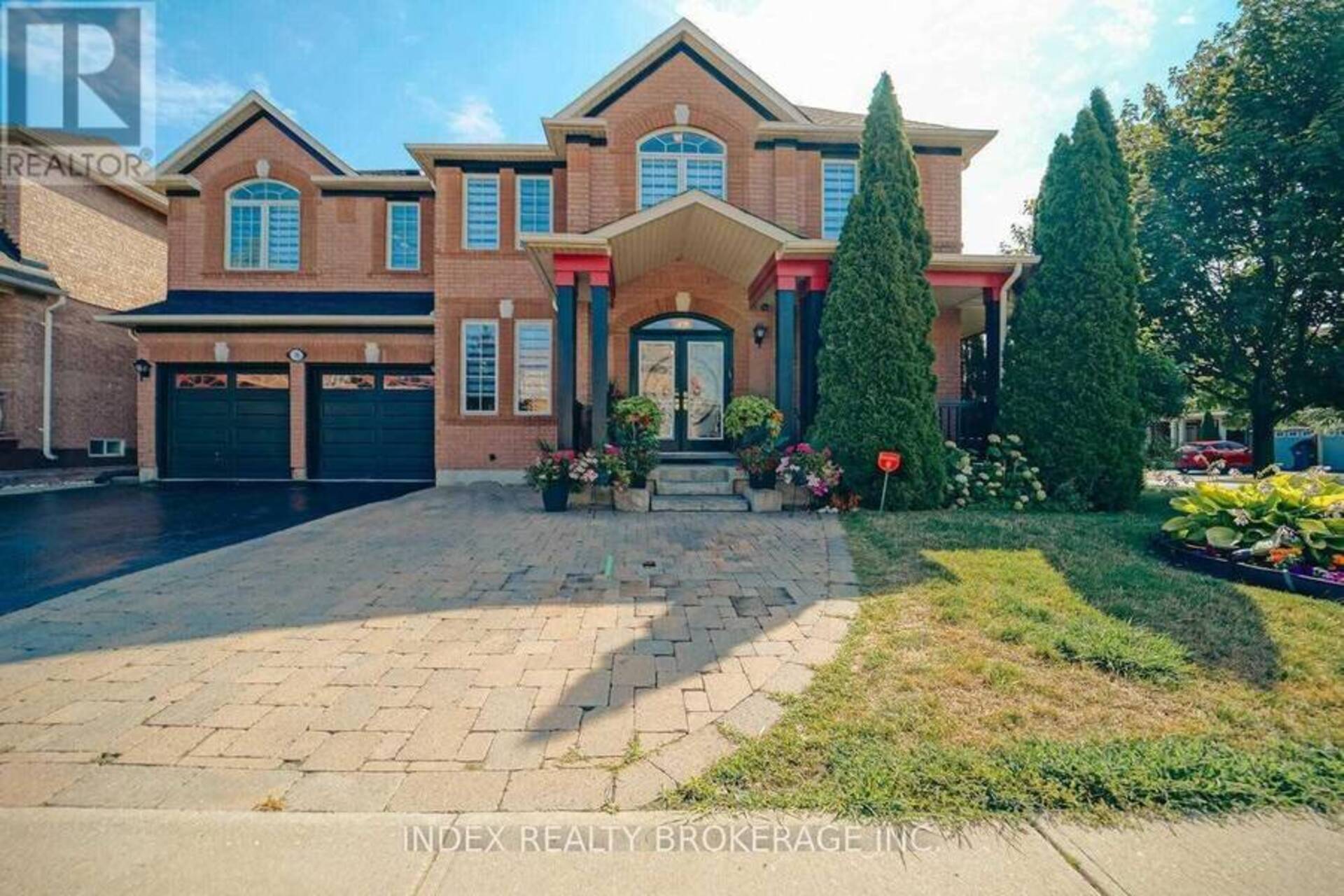 76 MALDIVES CRESCENT Brampton