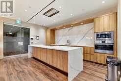 305 - 21 PARK STREET E Mississauga