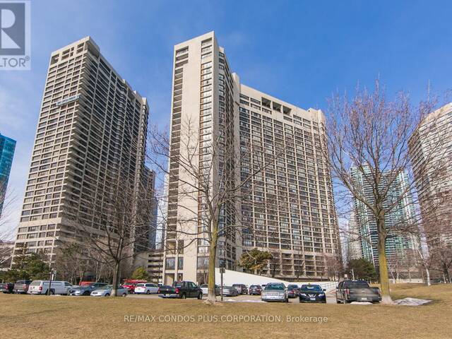 2826 - 33 HARBOUR SQUARE Toronto Ontario