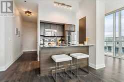 PH9 - 65 SPEERS ROAD Oakville