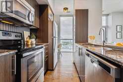 PH9 - 65 SPEERS ROAD Oakville