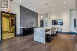 PH9 - 65 SPEERS ROAD Oakville